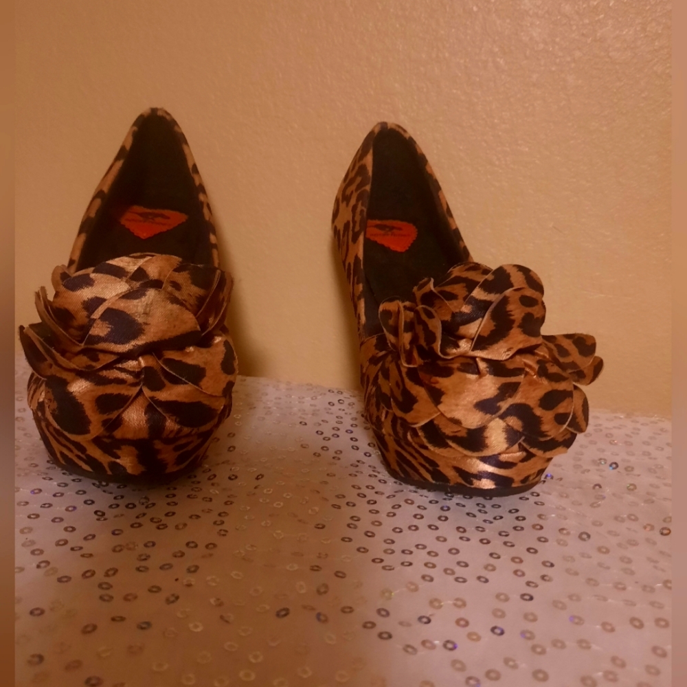 Leopard Print Women's Shoes with Bow Detail